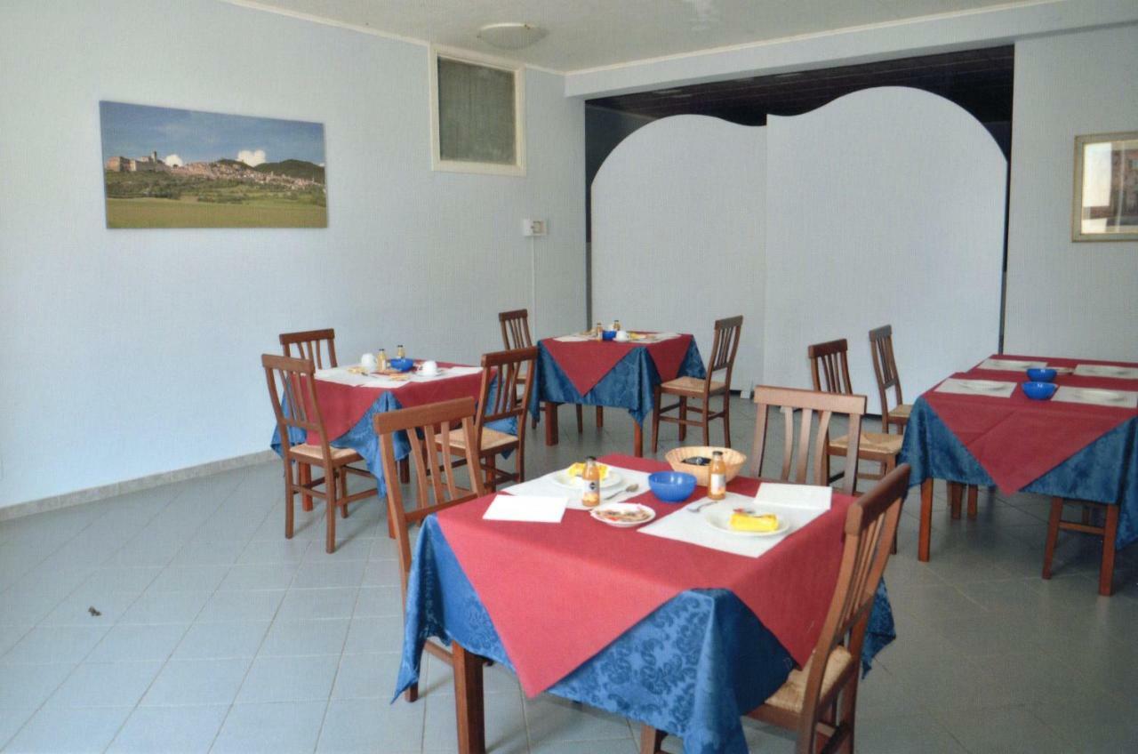 Camere Tiziana Asís Exterior foto